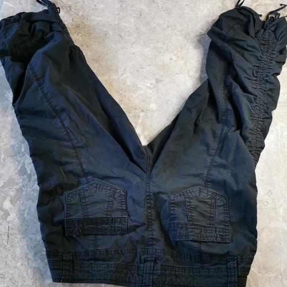 Ladies Capris - Picture 3 of 3